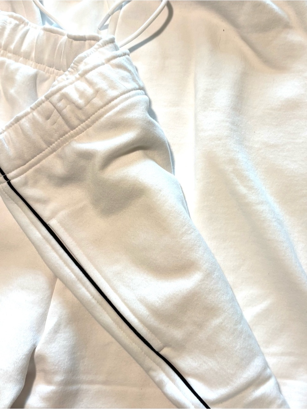 Athleta Forever Fleece Joggers White & Black PinStripe, Size L NWT - Picture 7 of 7